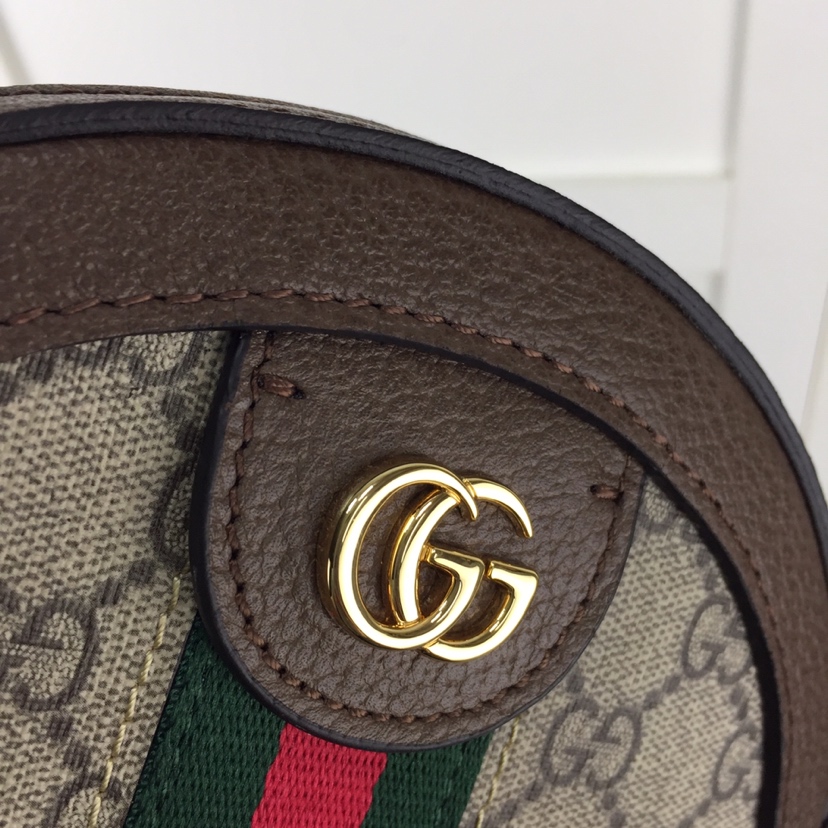 Gucci Round Bags